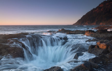 Oregon coast yachats pacific ocean rocky coastline