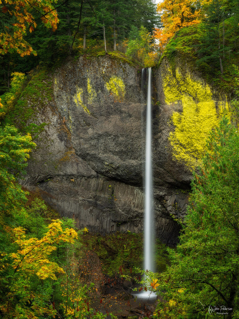 Latourell waterfall in columbia river gorge oregon