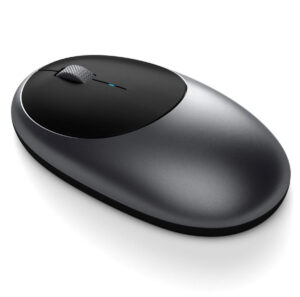 Wireless mouse that is perfect for traveling photographers