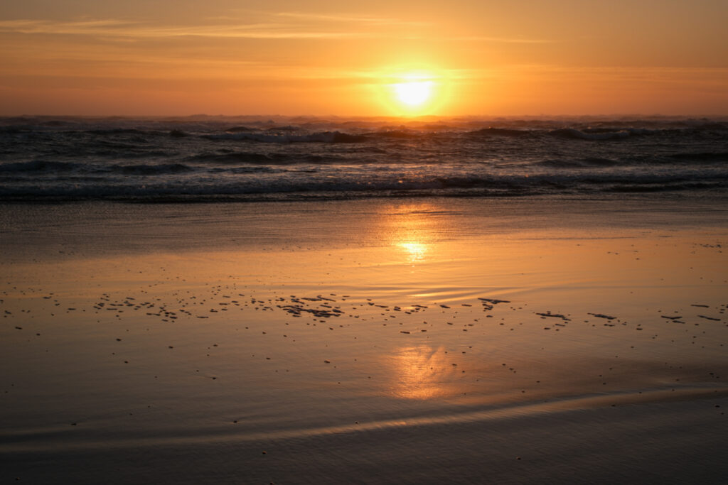 A sunset along the Oregon Coast